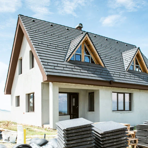 Laying Roof Tiles 8R4SG27